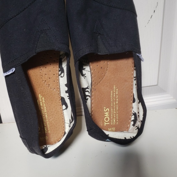 NEW Men's Black Canvas Slip-OnToms - Picture 3 of 4